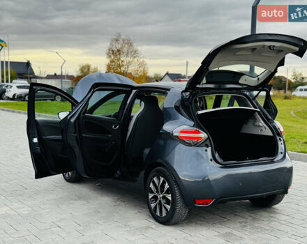 Рено Зое 2021 в Здолбунове на Automoto.ua Серый Рено Зое, объемом двигателя 0 л и пробегом 81 тыс. км за 12499 $, фото 58 на Automoto.ua