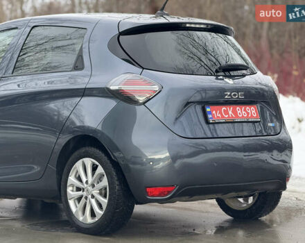 Сірий Рено Зое, об'ємом двигуна 0 л та пробігом 99 тис. км за 13950 $, фото 10 на Automoto.ua