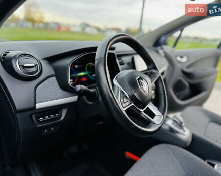 Рено Зое 2021 в Здолбунове на Automoto.ua Серый Рено Зое, объемом двигателя 0 л и пробегом 81 тыс. км за 12499 $, фото 37 на Automoto.ua