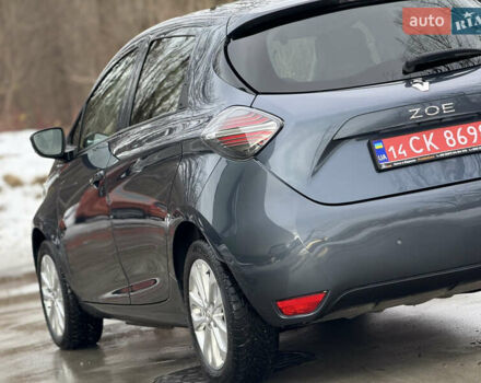 Сірий Рено Зое, об'ємом двигуна 0 л та пробігом 99 тис. км за 13950 $, фото 12 на Automoto.ua