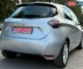Серый Рено Зое, объемом двигателя 0 л и пробегом 155 тыс. км за 10750 $, фото 7 на Automoto.ua