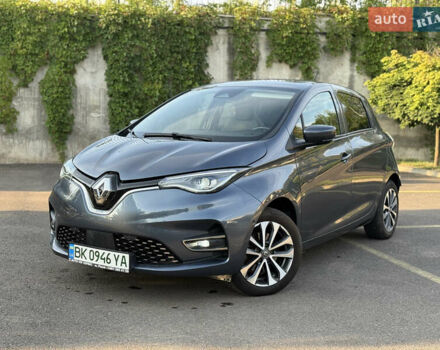 Серый Рено Зое, объемом двигателя 0 л и пробегом 24 тыс. км за 14850 $, фото 7 на Automoto.ua