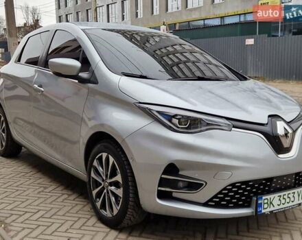 Серый Рено Зое, объемом двигателя 0 л и пробегом 32 тыс. км за 14500 $, фото 7 на Automoto.ua