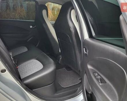 Рено Зое 2021 в Луцке на Automoto.ua Серый Рено Зое, объемом двигателя 0 л и пробегом 94 тыс. км за 12450 $, фото 15 на Automoto.ua