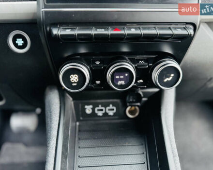 Рено Зое 2021 в Здолбунове на Automoto.ua Серый Рено Зое, объемом двигателя 0 л и пробегом 81 тыс. км за 12499 $, фото 48 на Automoto.ua