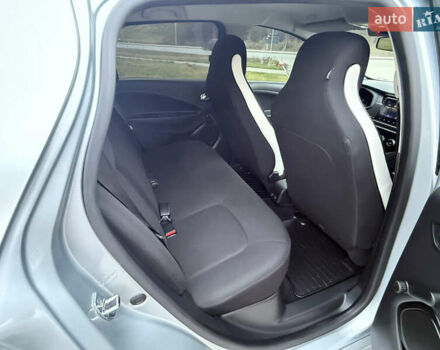 Сірий Рено Зое, об'ємом двигуна 0 л та пробігом 85 тис. км за 12600 $, фото 21 на Automoto.ua