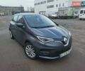 Серый Рено Зое, объемом двигателя 0 л и пробегом 68 тыс. км за 13700 $, фото 5 на Automoto.ua