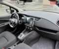 Серый Рено Зое, объемом двигателя 0 л и пробегом 33 тыс. км за 12900 $, фото 56 на Automoto.ua