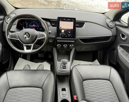 Сірий Рено Зое, об'ємом двигуна 0 л та пробігом 99 тис. км за 13950 $, фото 17 на Automoto.ua