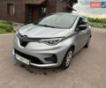 Серый Рено Зое, объемом двигателя 0 л и пробегом 77 тыс. км за 11999 $, фото 1 на Automoto.ua