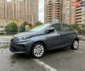 Серый Рено Зое, объемом двигателя 0 л и пробегом 33 тыс. км за 12900 $, фото 32 на Automoto.ua