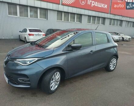 Серый Рено Зое, объемом двигателя 0 л и пробегом 68 тыс. км за 13700 $, фото 1 на Automoto.ua