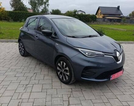 Серый Рено Зое, объемом двигателя 0 л и пробегом 81 тыс. км за 12700 $, фото 7 на Automoto.ua