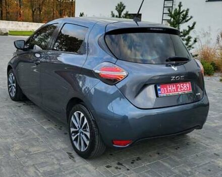 Серый Рено Зое, объемом двигателя 0 л и пробегом 103 тыс. км за 12200 $, фото 10 на Automoto.ua