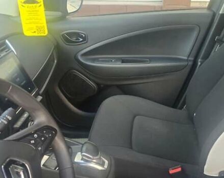 Рено Зое 2021 в Ивано-Франковске на Automoto.ua Серый Рено Зое, объемом двигателя 0 л и пробегом 31 тыс. км за 13450 $, фото 17 на Automoto.ua