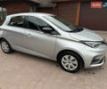 Серый Рено Зое, объемом двигателя 0 л и пробегом 77 тыс. км за 11999 $, фото 3 на Automoto.ua