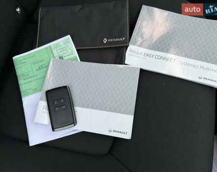 Сірий Рено Зое, об'ємом двигуна 0 л та пробігом 85 тис. км за 12600 $, фото 26 на Automoto.ua