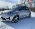 Серый Рено Зое, объемом двигателя 0 л и пробегом 104 тыс. км за 11400 $, фото 1 на Automoto.ua