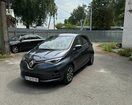 Серый Рено Зое, объемом двигателя 0 л и пробегом 133 тыс. км за 15500 $, фото 6 на Automoto.ua