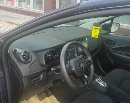 Рено Зое 2021 в Ивано-Франковске на Automoto.ua Серый Рено Зое, объемом двигателя 0 л и пробегом 31 тыс. км за 13450 $, фото 12 на Automoto.ua