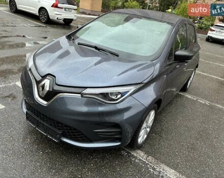 Серый Рено Зое, объемом двигателя 0 л и пробегом 33 тыс. км за 12900 $, фото 36 на Automoto.ua