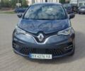 Серый Рено Зое, объемом двигателя 0 л и пробегом 74 тыс. км за 12500 $, фото 1 на Automoto.ua