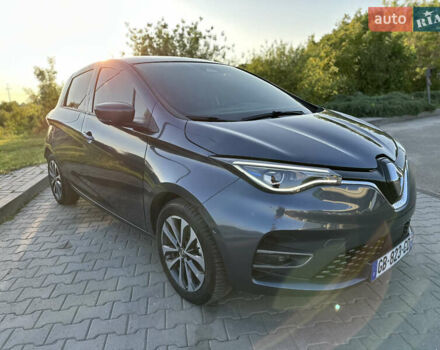 Серый Рено Зое, объемом двигателя 0 л и пробегом 35 тыс. км за 13450 $, фото 8 на Automoto.ua