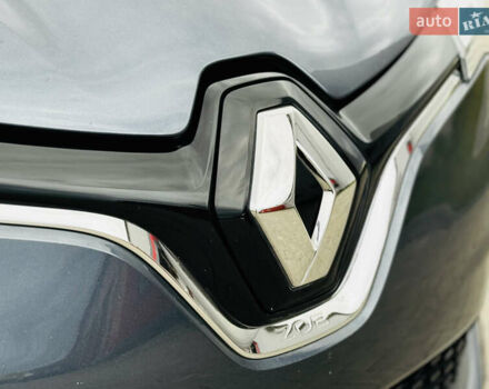 Рено Зое 2021 в Здолбунове на Automoto.ua Серый Рено Зое, объемом двигателя 0 л и пробегом 81 тыс. км за 12499 $, фото 14 на Automoto.ua