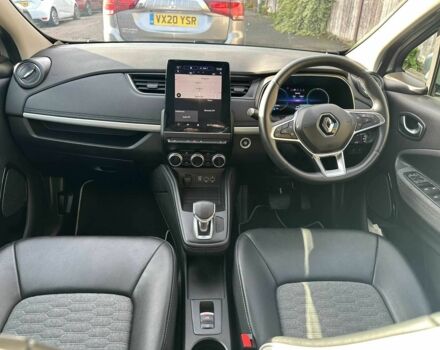 Серый Рено Зое, объемом двигателя 10 л и пробегом 20 тыс. км за 11000 $, фото 7 на Automoto.ua