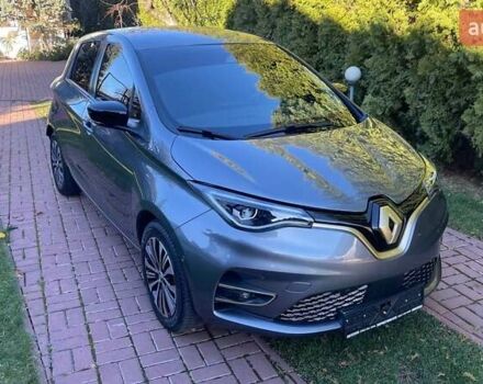 Серый Рено Зое, объемом двигателя 0 л и пробегом 18 тыс. км за 15300 $, фото 3 на Automoto.ua