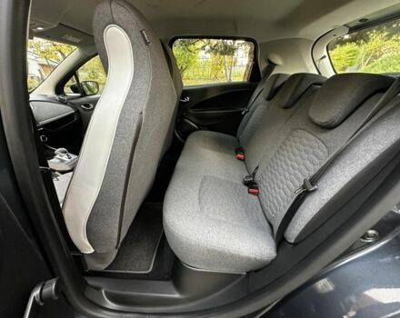 Сірий Рено Зое, об'ємом двигуна 0 л та пробігом 45 тис. км за 12750 $, фото 16 на Automoto.ua