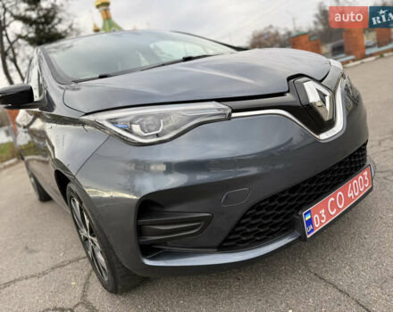 Серый Рено Зое, объемом двигателя 0 л и пробегом 45 тыс. км за 12999 $, фото 34 на Automoto.ua