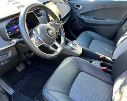 Сірий Рено Зое, об'ємом двигуна 0 л та пробігом 57 тис. км за 7500 $, фото 6 на Automoto.ua