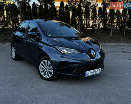 Серый Рено Зое, объемом двигателя 0 л и пробегом 15 тыс. км за 15100 $, фото 16 на Automoto.ua