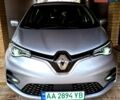 Серый Рено Зое, объемом двигателя 0 л и пробегом 65 тыс. км за 15800 $, фото 1 на Automoto.ua