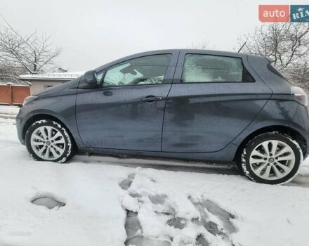 Серый Рено Зое, объемом двигателя 0 л и пробегом 23 тыс. км за 13650 $, фото 7 на Automoto.ua