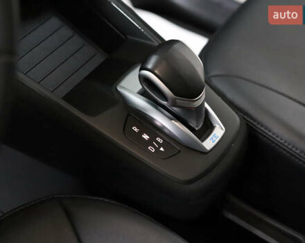 Серый Рено Зое, объемом двигателя 0 л и пробегом 28 тыс. км за 14700 $, фото 51 на Automoto.ua