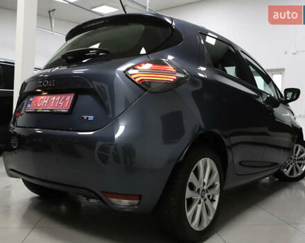 Серый Рено Зое, объемом двигателя 0 л и пробегом 28 тыс. км за 14700 $, фото 31 на Automoto.ua