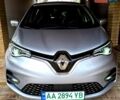 Серый Рено Зое, объемом двигателя 0 л и пробегом 65 тыс. км за 15800 $, фото 1 на Automoto.ua
