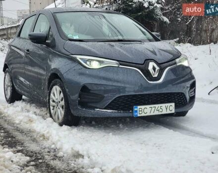 Серый Рено Зое, объемом двигателя 0 л и пробегом 23 тыс. км за 13650 $, фото 2 на Automoto.ua