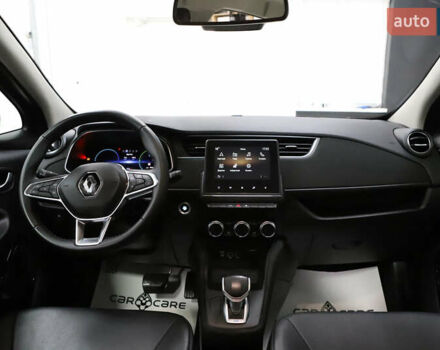 Серый Рено Зое, объемом двигателя 0 л и пробегом 28 тыс. км за 14700 $, фото 77 на Automoto.ua