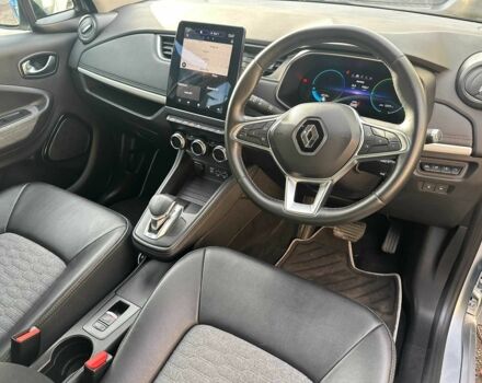 Серый Рено Зое, объемом двигателя 10 л и пробегом 20 тыс. км за 11000 $, фото 10 на Automoto.ua