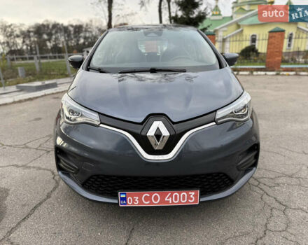 Серый Рено Зое, объемом двигателя 0 л и пробегом 45 тыс. км за 12999 $, фото 31 на Automoto.ua
