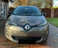 Серый Рено Зое, объемом двигателя 0 л и пробегом 44 тыс. км за 12700 $, фото 2 на Automoto.ua