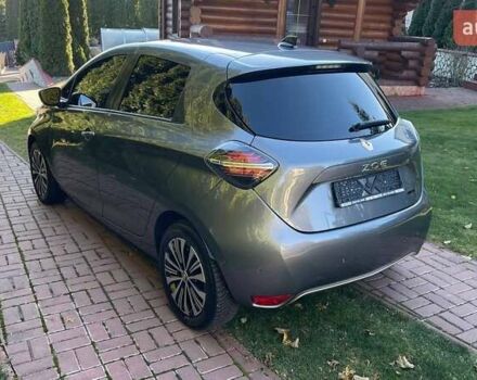 Серый Рено Зое, объемом двигателя 0 л и пробегом 18 тыс. км за 15300 $, фото 2 на Automoto.ua