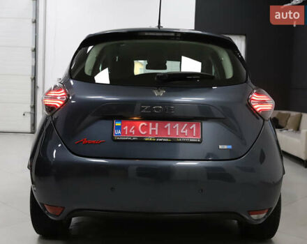 Серый Рено Зое, объемом двигателя 0 л и пробегом 28 тыс. км за 14700 $, фото 33 на Automoto.ua