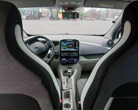 Сірий Рено Зое, об'ємом двигуна 0 л та пробігом 88 тис. км за 6500 $, фото 12 на Automoto.ua