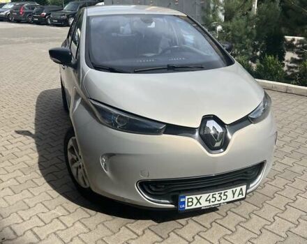 Сірий Рено Зое, об'ємом двигуна 0 л та пробігом 103 тис. км за 6200 $, фото 1 на Automoto.ua