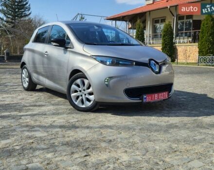 Сірий Рено Зое, об'ємом двигуна 0 л та пробігом 72 тис. км за 6800 $, фото 1 на Automoto.ua
