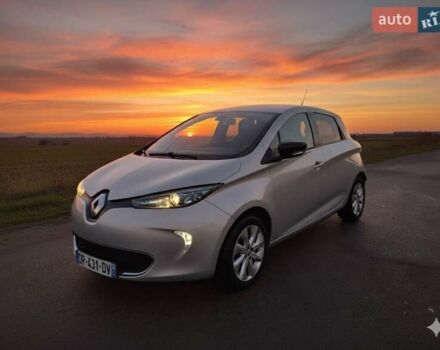 Сірий Рено Зое, об'ємом двигуна 0 л та пробігом 56 тис. км за 6700 $, фото 1 на Automoto.ua